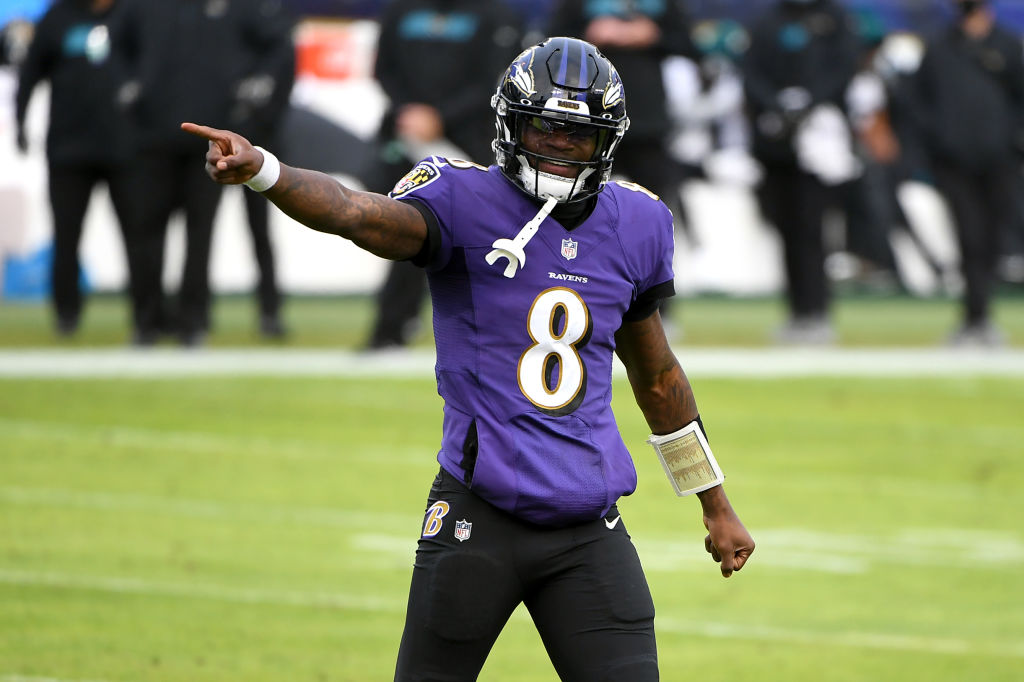 Lamar Jackson makes impact in community by showing generosity