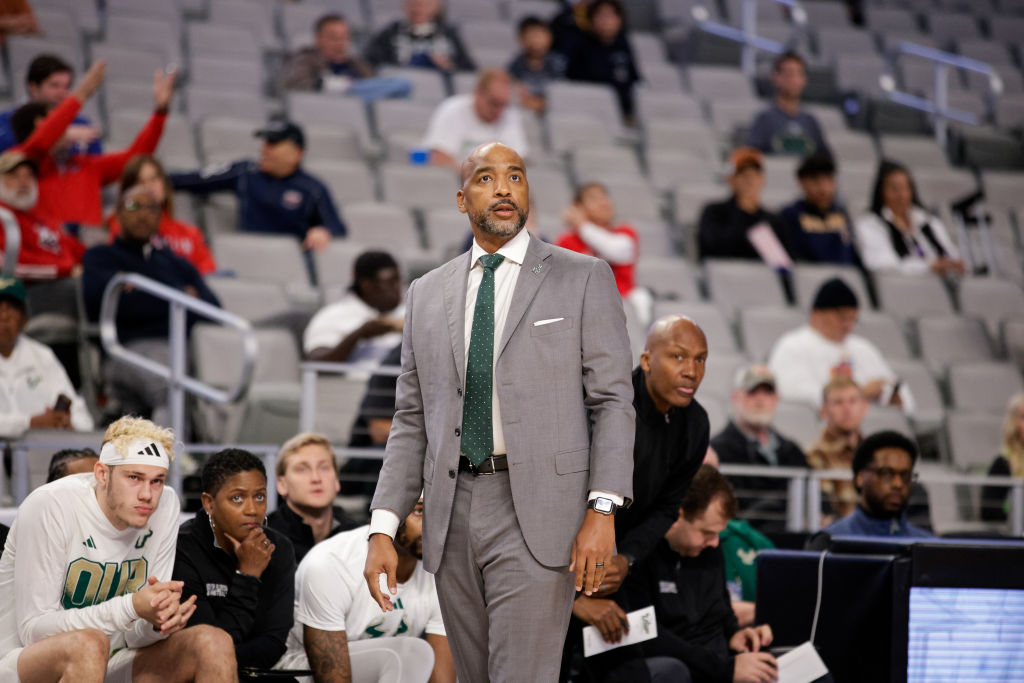 USF Head Coach Amir Abdur-Rahim Passes Away